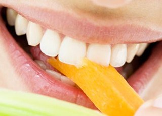 10 продуктов полезных для зубов